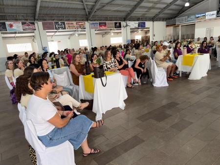 SMED promove formação para professores e funcionários da rede municipal e estadual 