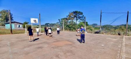 Integração entre escolas valoriza o esporte e aproxima realidades distintas