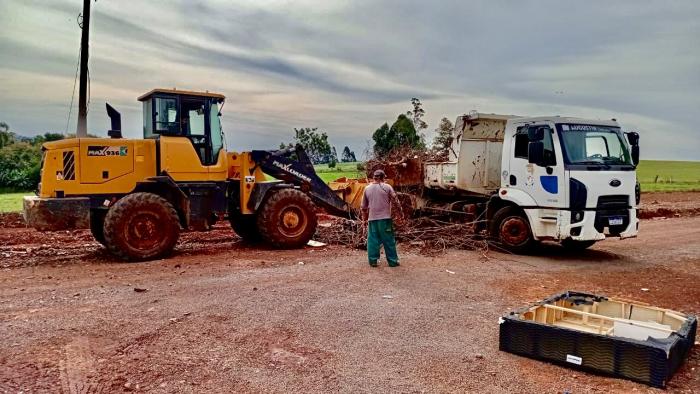 PREFEITURA DE IBIRAPUITÃ INTENSIFICA AÇÕES DE LIMPEZA E MELHORIAS URBANAS NO MÊS DE MAIO