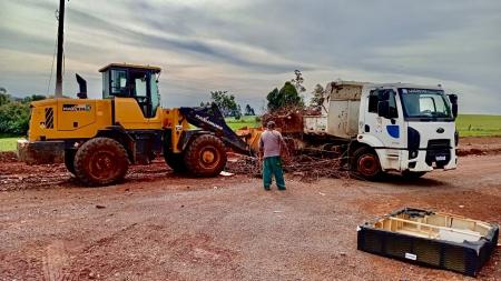 PREFEITURA DE IBIRAPUITÃ INTENSIFICA AÇÕES DE LIMPEZA E MELHORIAS URBANAS NO MÊS DE MAIO