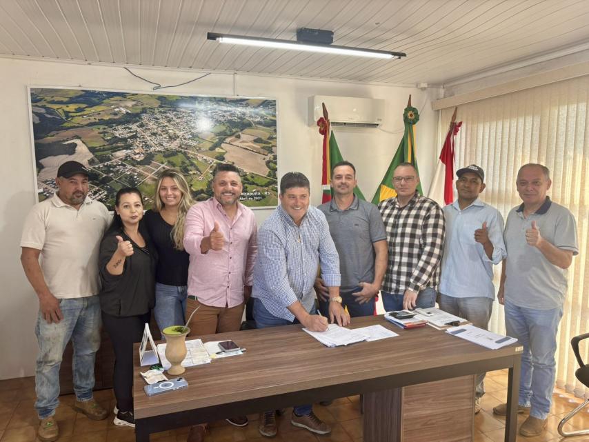 Elton Luis Daros assume como secretário municipal de agricultura e meio ambiente de Ibirapuitã