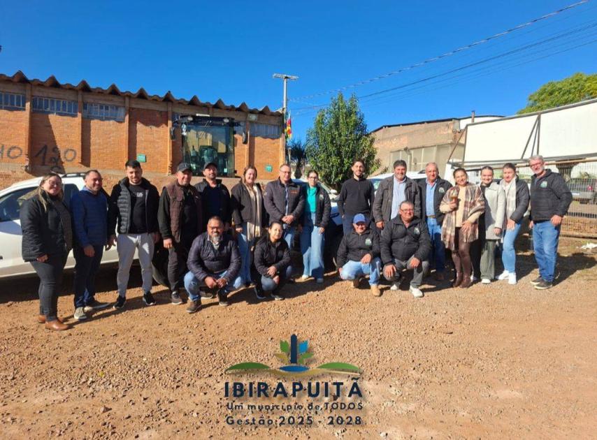 Ibirapuitã adquire dois novos veículos com recursos próprios